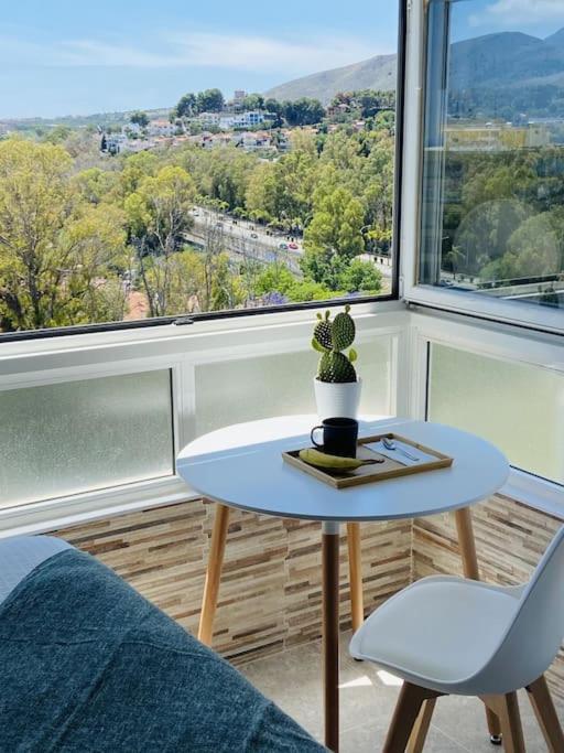 Alterhome Luminoso Estudio Con Piscina Y Maravillosas Vistas トレモリノス エクステリア 写真